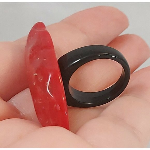 Vintage Free Form Large Lucite Acrylic Chunky Red/Black Ring Sz 6.75" New - Picture 4 of 11